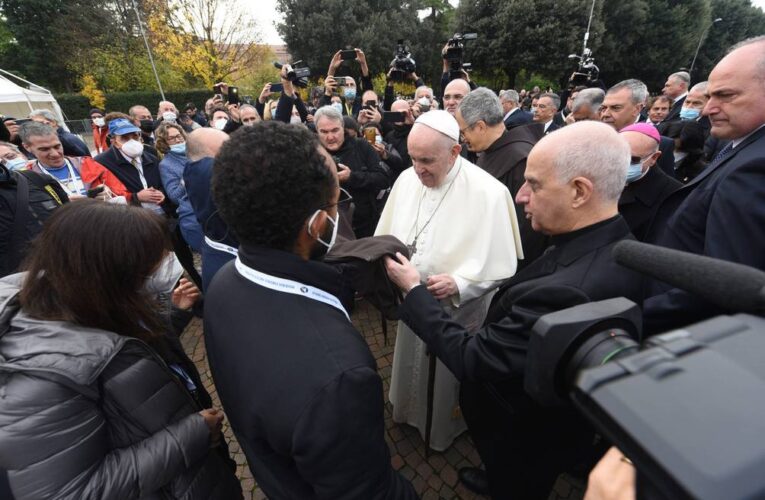 Papa Francisco pidió que se escuche la voz de los pobres