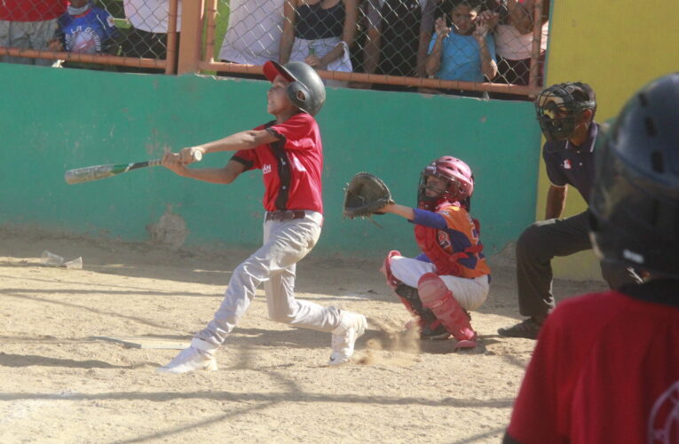 KB Vargas infantil se coronó en torneo de beisbol menor