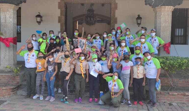 60 scouts Niquitao celebran 12º aniversario con caminata El Agua es Vida