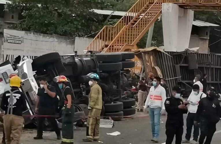 53 migrantes que iban a EEUU murieron en accidente en México