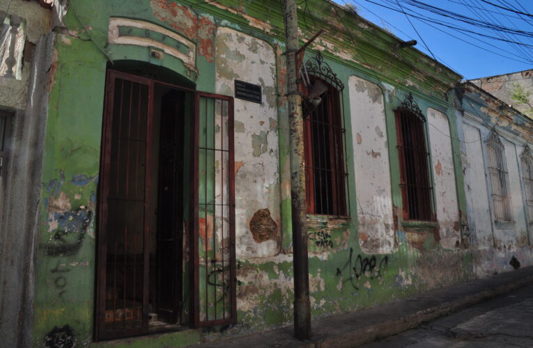 Habitantes de Maiquetía piden al gobernador reparar el ambulatorio