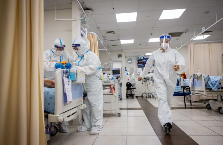 OMS: Ómicron provocará gran número de hospitalizaciones