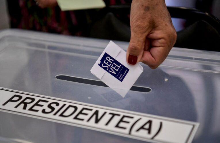 En marcha segunda vuelta de comicios presidenciales en Chile