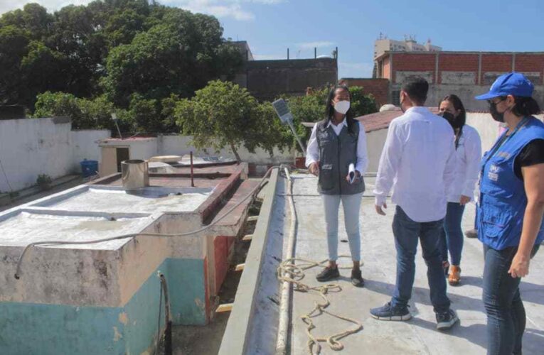 Supervisan trabajos de recuperación en centros de salud en Naiguatá