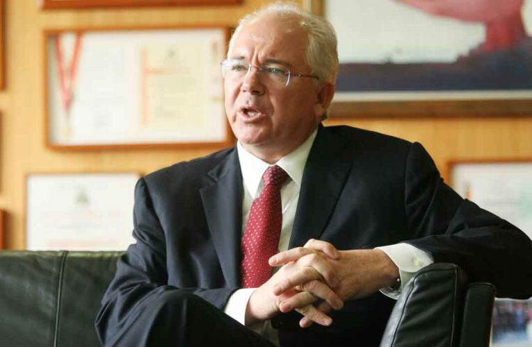 Rafael Ramírez pidió activar el referéndum revocatorio