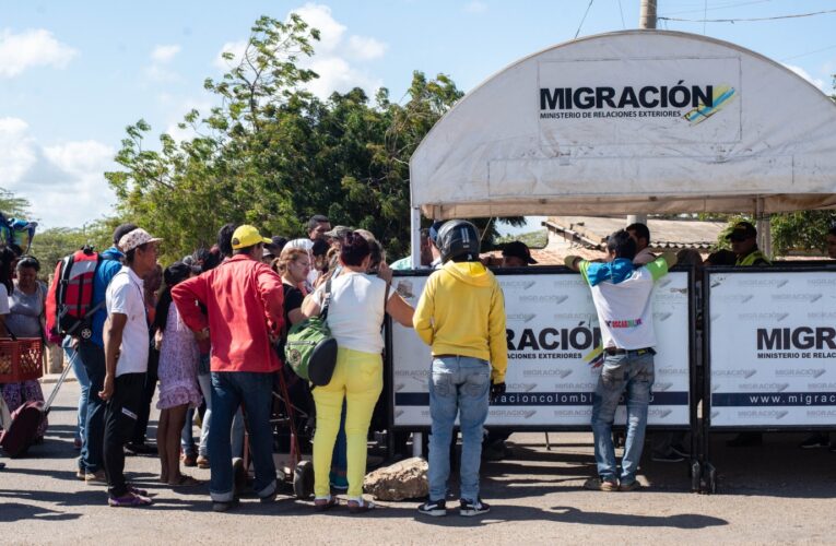 Migración Colombia no está emitiendo carnets fronterizos