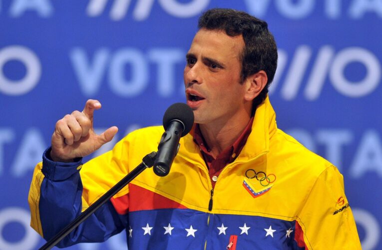 Capriles y su familia dieron positivo al covid