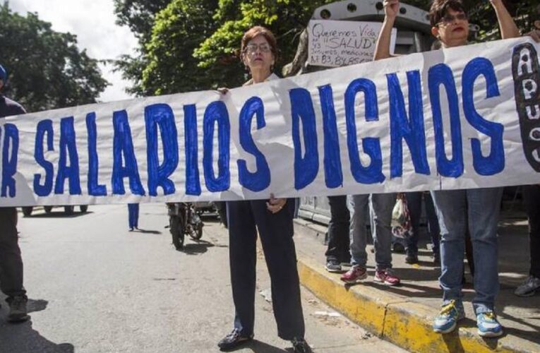 Docentes se concentrarán en Caracas para exigir mejoras salariales