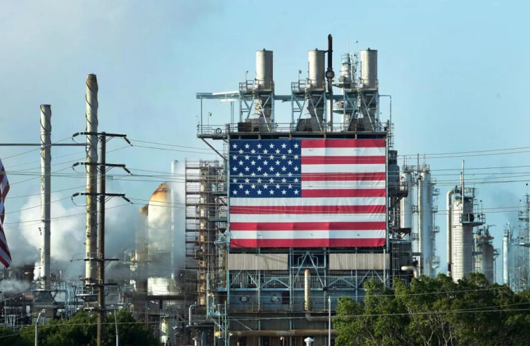 EEUU reforzará envío de gas y petróleo a Europa si Rusia corta el suministro
