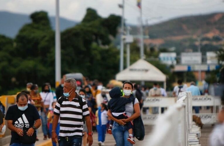 Denuncian que el Tren de Aragua cobra «vacuna» en el Puente Simón Bolívar