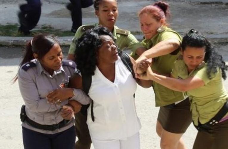 Liberan a líder de las Damas de Blanco tras 8 horas de detención en Cuba