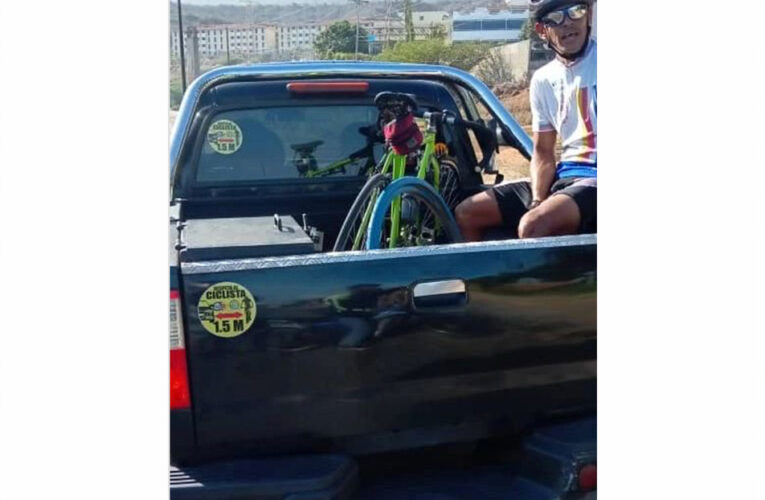 Ciclista colombiano arrollado en Guaracarumbo
