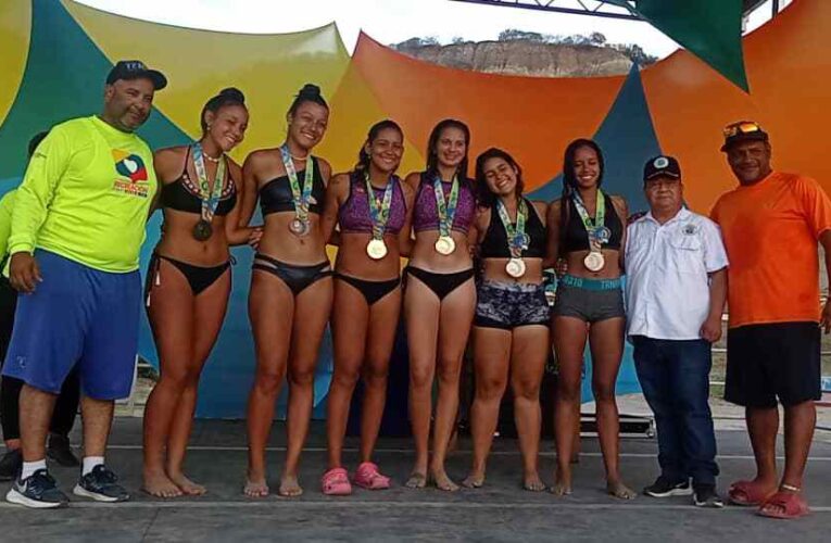 La Guaira dominó torneo de voleibol playa en Carnaval