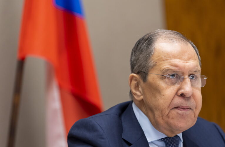 Lavrov: «Una tercera guerra mundial sería nuclear y devastadora»