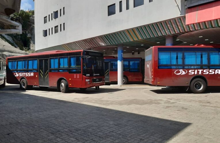 Se retrasan los buses Sitssa por escasez de gasoil