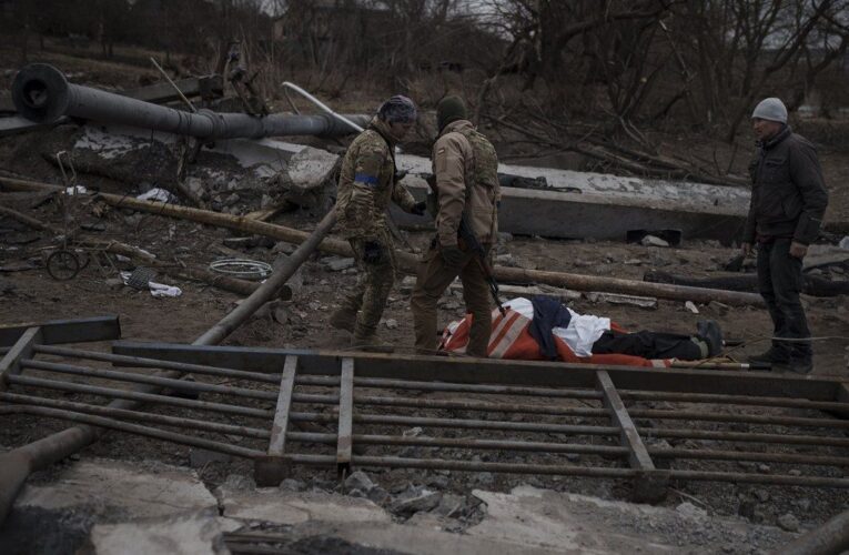 Rusia bombardea base militar ucraniana a 25 kilómetros de Polonia