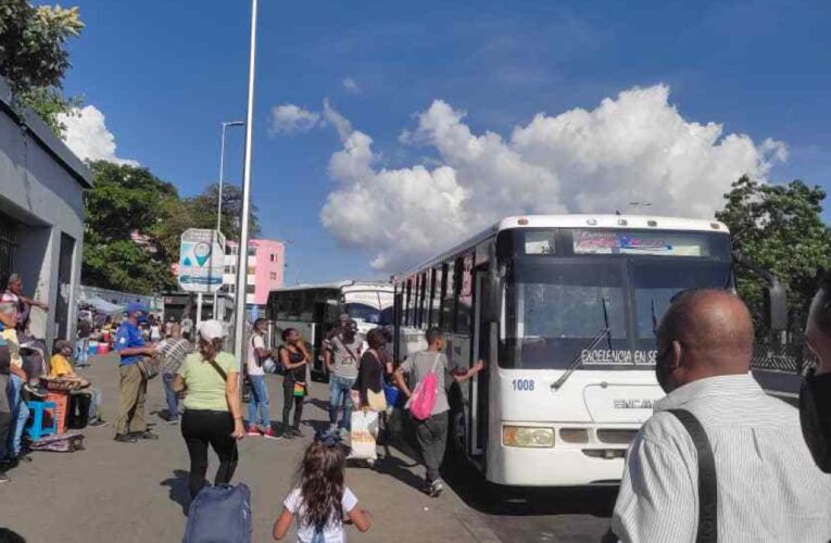 15 mil playeros movilizará la Caracas-La Guaira en Semana Santa