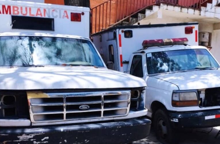 Protección Civil Municipal tiene 12 ambulancias accidentadas