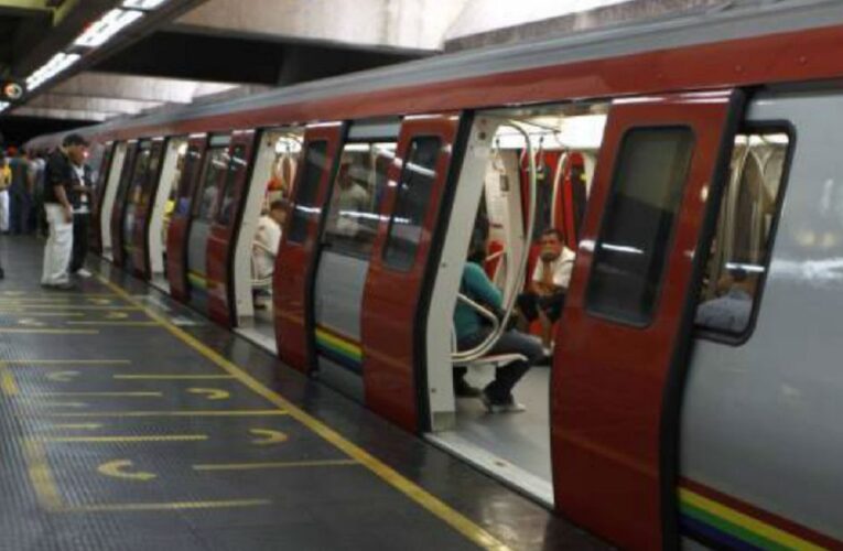 Usuarios del Metro de Caracas vivieron momentos de pánico