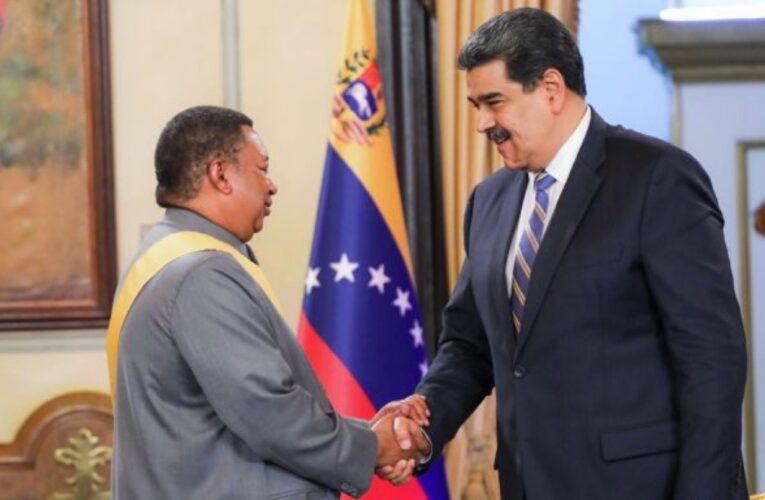 Secretario OPEP y Maduro piden no usar el petróleo como “arma” para sanciones