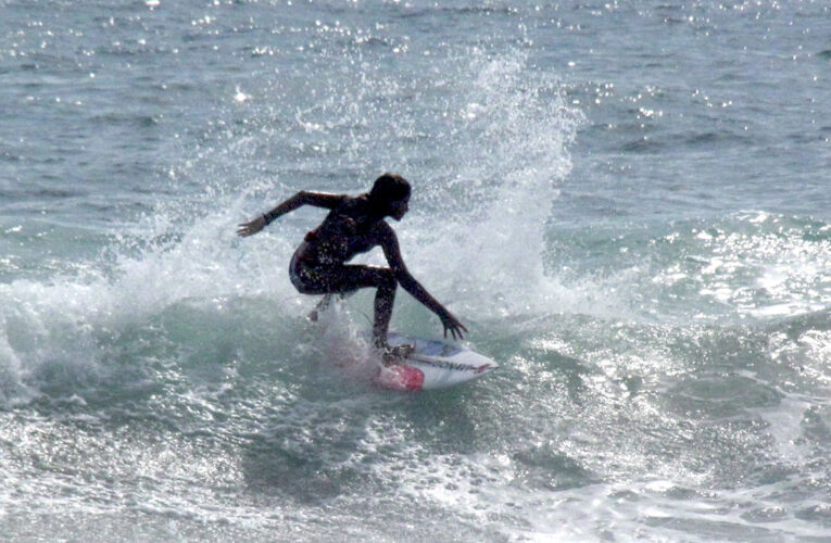 Arrancó Mundial de surf junior en El Salvador