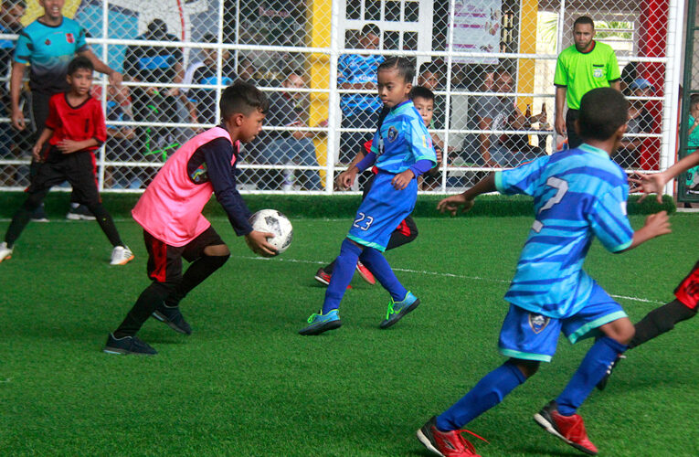 Inaugurado torneo de Futsal Infantil-Adolescente en Playa Grande