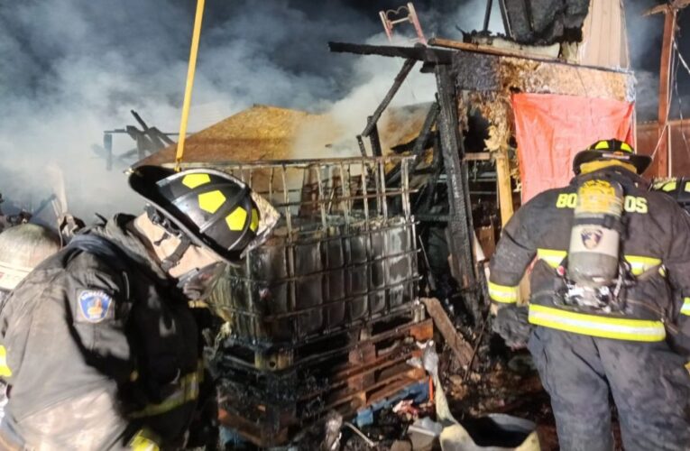 7 muertos en incendio de campamento ilegal en Chile