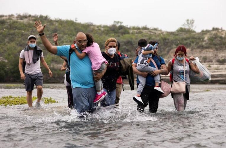 Nueva caravana de migrantes parte desde la frontera sur de México