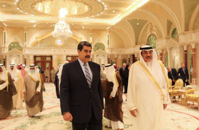 Maduro afianza lazos de hermandad con kuwait