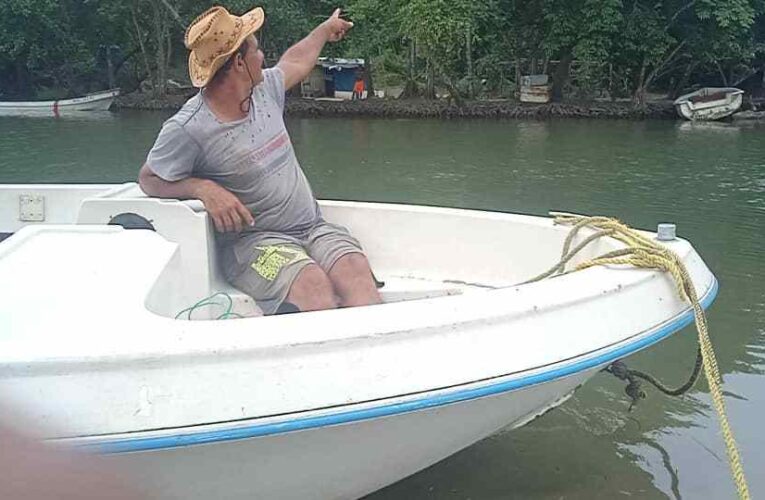 Pescador José Manuel Suárez pide apoyo a su tocayo y paisano el alcalde