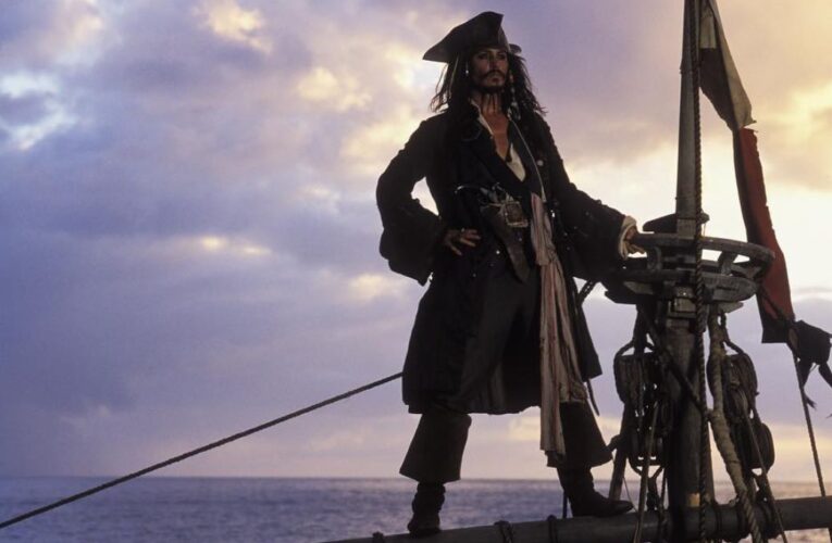 Disney ofrece $300 millones a Depp por su regreso a Piratas del Caribe