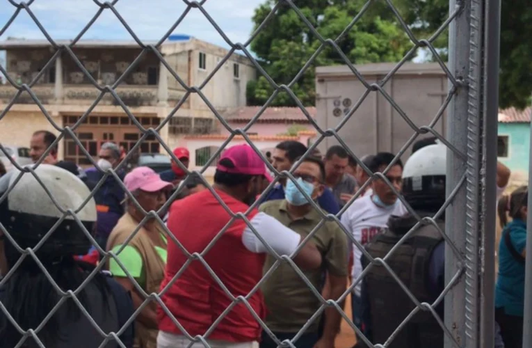 Oficiliastas sabotean acto de Guaidó en Maracaibo