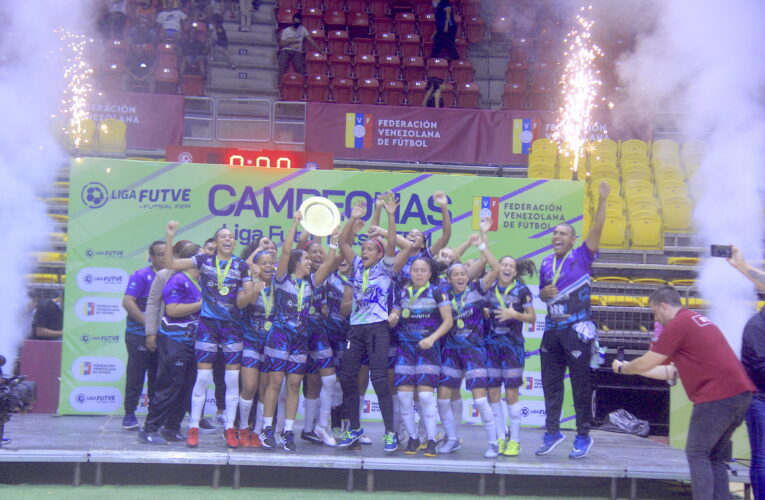 Pumas primer campeón de Li-Futven de futsal femenino