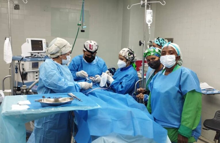 Realizan cirugía electiva a 25 pacientes en el Seguro de La Guaira
