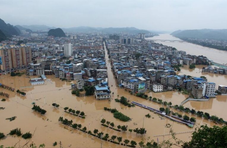 En emergencia China y Nueva Zelanda por inundaciones