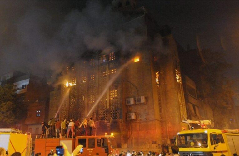 41 muertos por incendio en una iglesia en Egipto