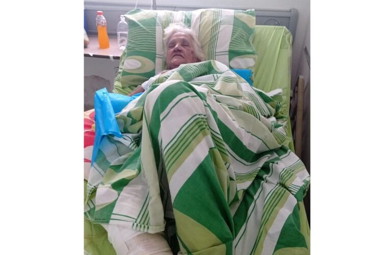 Abuela está en riesgo de una infección en el Seguro