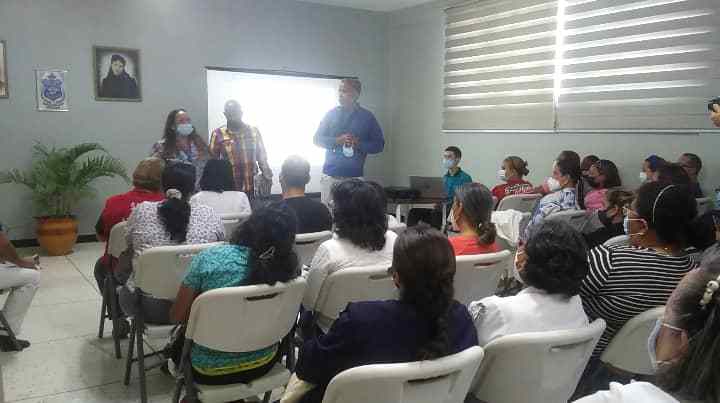 Dictan taller de epidemiología en el San José