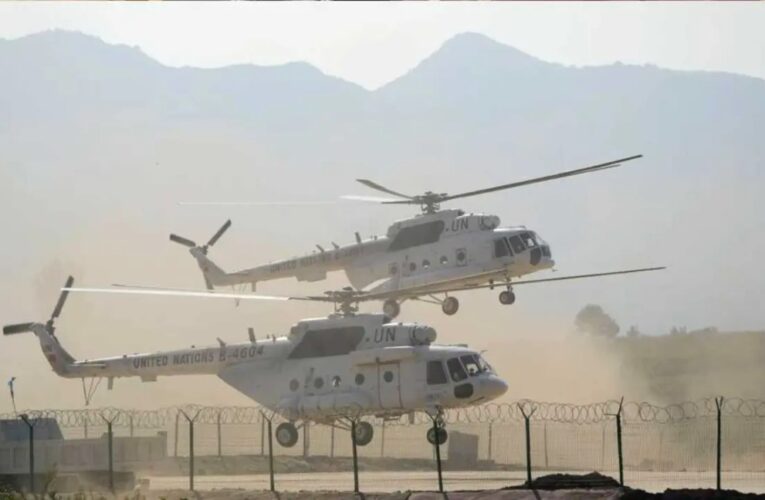 3 personas heridas al estrellarse helicóptero de Naciones Unidas
