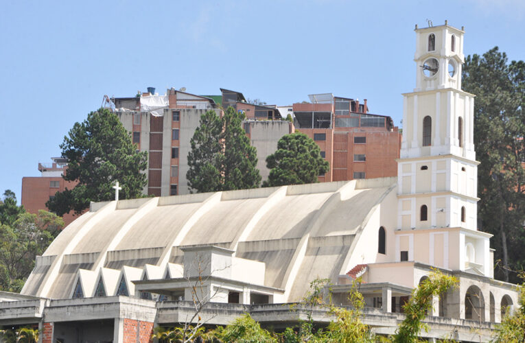Consagración del Santuario de Fátima recibirá a más de 1.200 personas