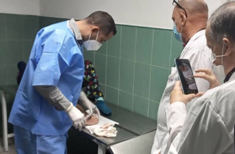 Dictan diplomado sobre úlcera de pie diabético en La Guaira