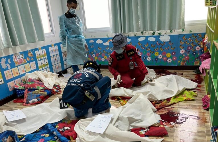 Expolicía mató a 24 niños y 12 adultos en Tailandia