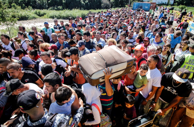 EEUU donará $240 millones para paísesde acogida de migrantes en América Latina