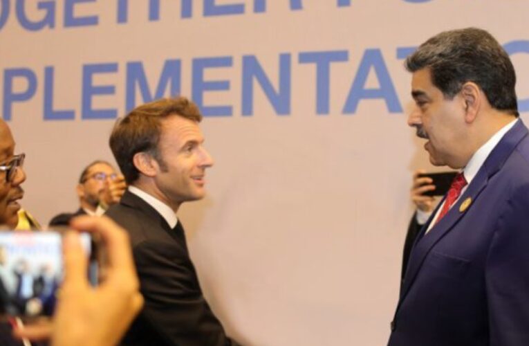 Maduro al Presidente de Francia: Estoy listo para negociaciones con la oposición