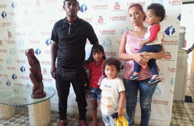 Familia en peligro por deslizamientos en Pepe Arena