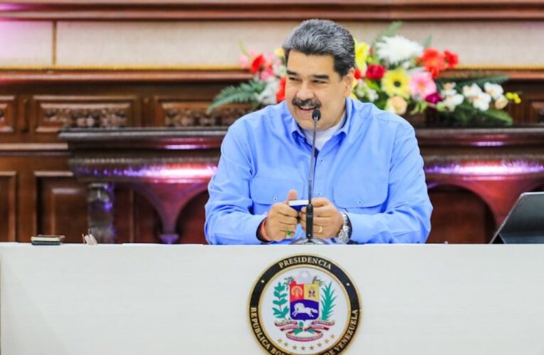 Maduro: Me saludaron por nuestra rebeldía, no por parecerme a Bad Bunny