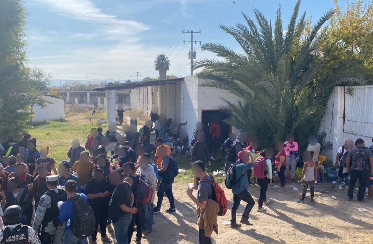 Rescatan 253 migrantes secuestrados en una vivienda en México