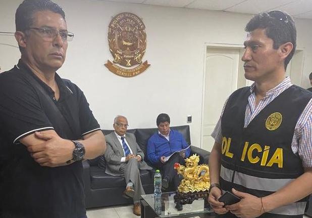 Caos en Perú, destituyen y detienen a Pedro Castillo tras intentar disolver el Congreso