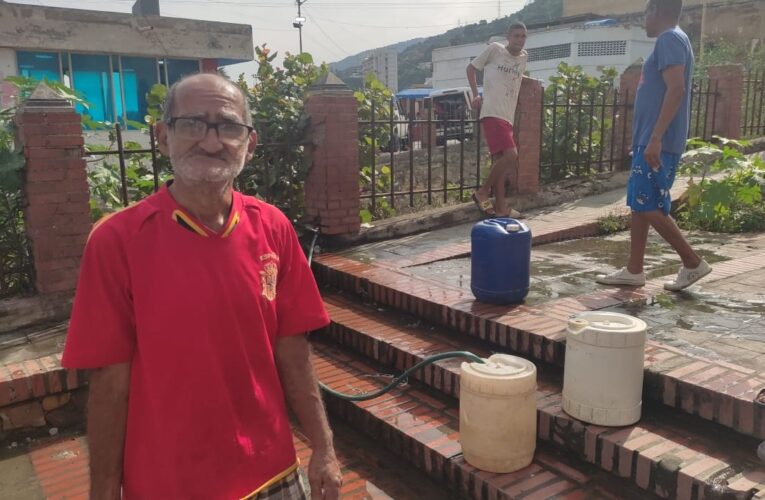 4 años sin agua vecinos del casco histórico La Guaira