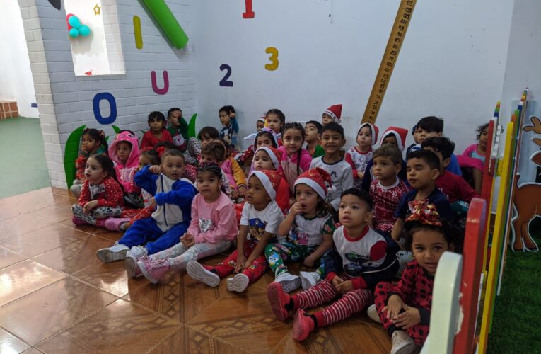 Preescolar Cacique Maiquetía celebra la navidad